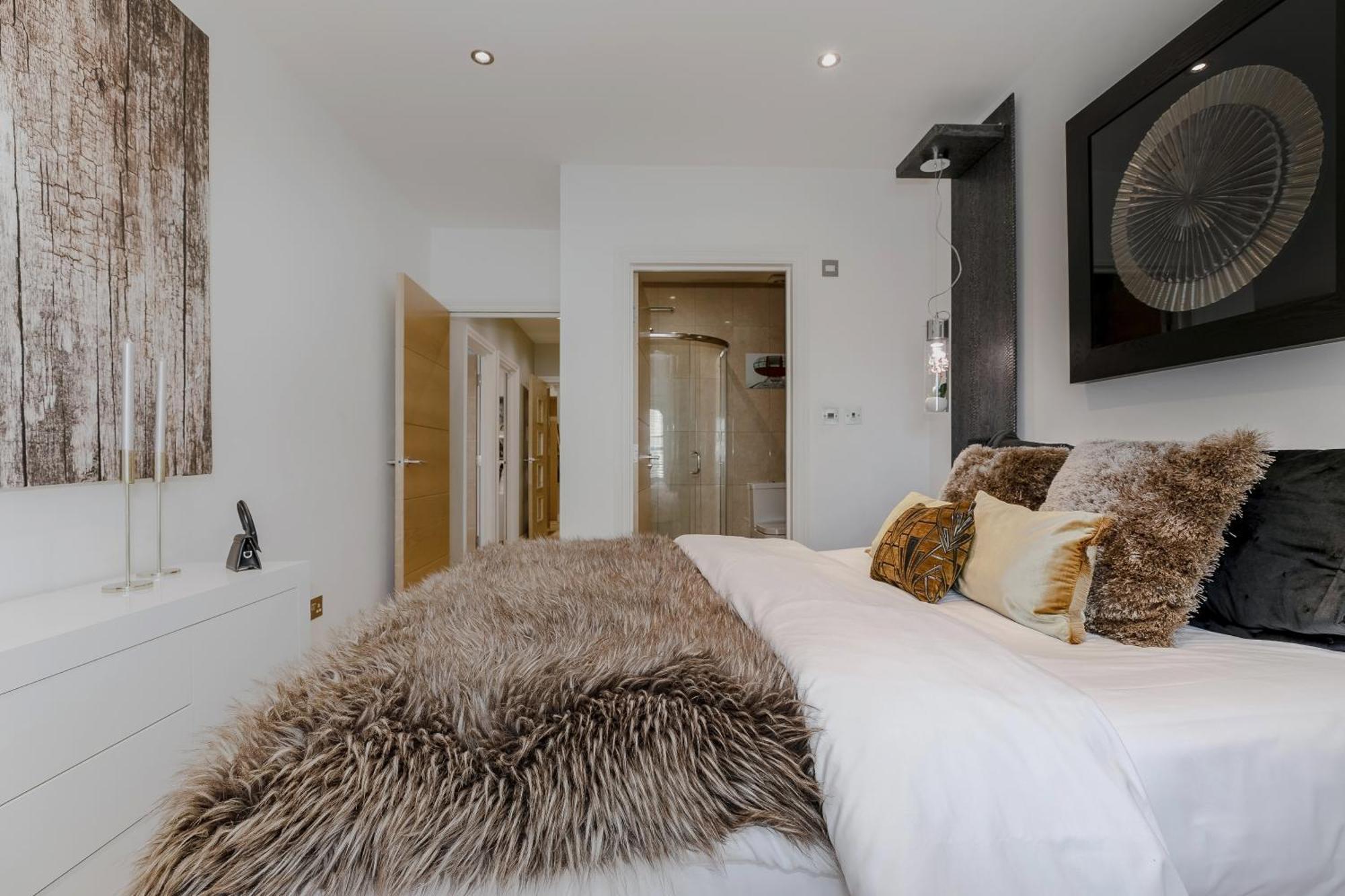 Cool Covent Garden Theatre Design Hub For Families Friends Couples Apartment London Exterior photo